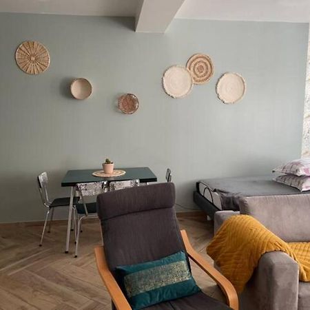 F2 Rez De Chaussee O Meuble De Pithiviers Exteriér fotografie